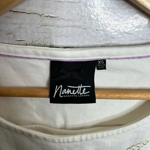 Nanette lepore white  dress size xs tee shirt - Picture 5 of 9